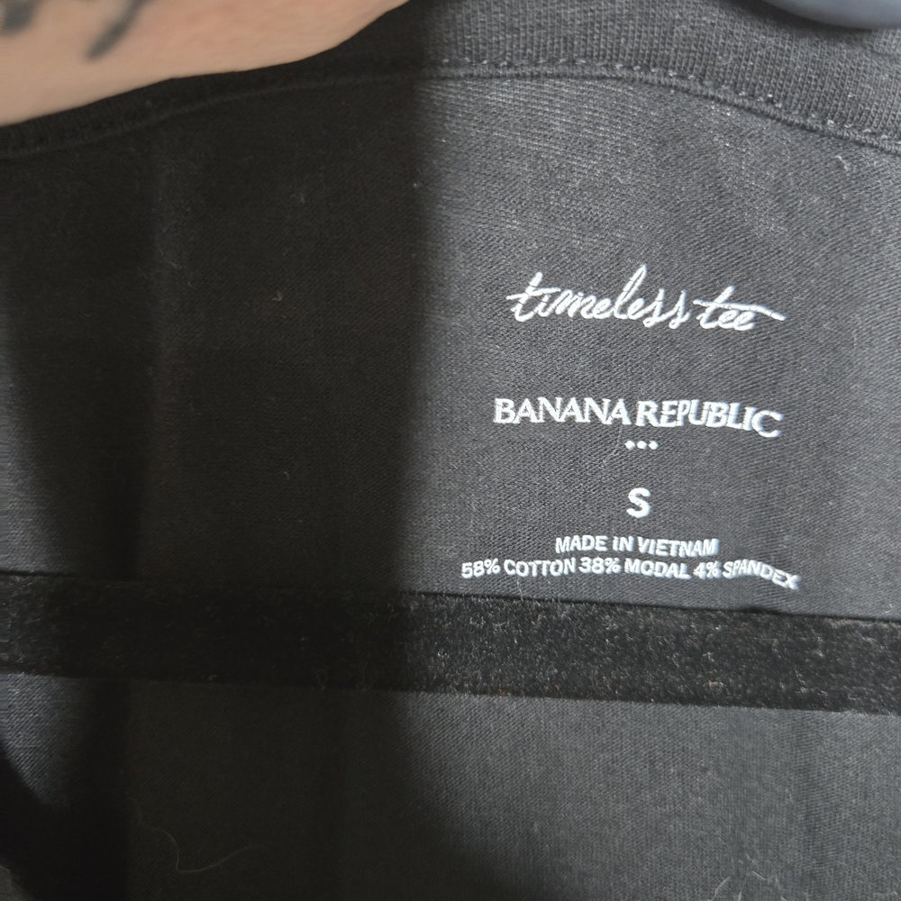 Banana Republic Small Timeless Tee Classic Black Short Sleeve Top T-shirt Cotton - Picture 2 of 4